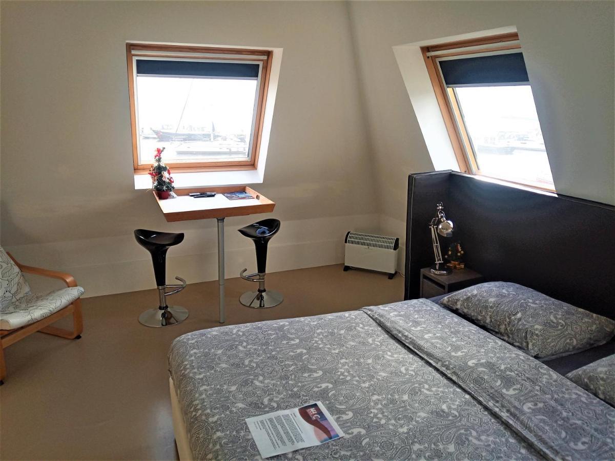 Kaap Hoorn Club Bed En Breakfast Bagian luar foto